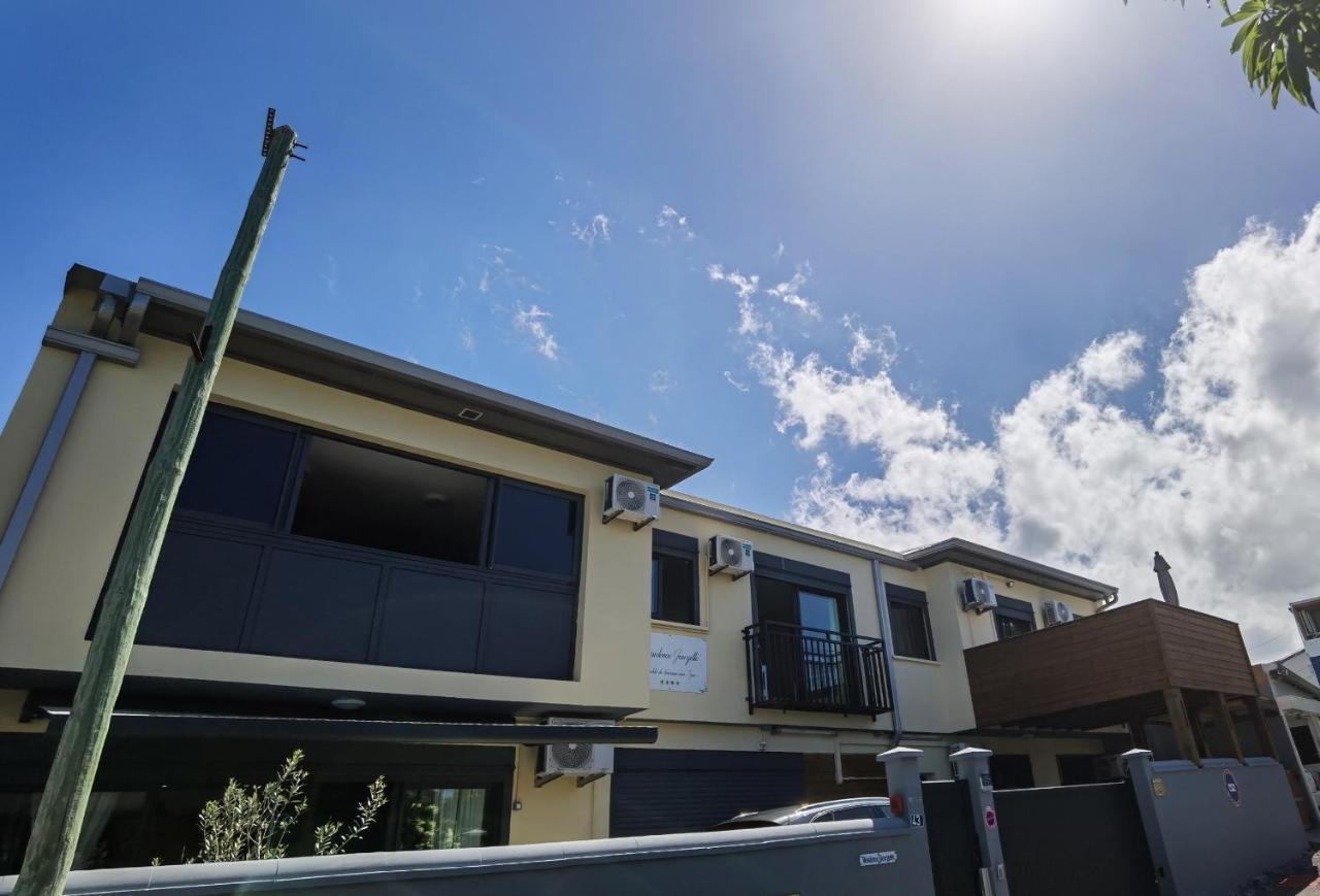 T3 - 100M2 - Residence Georgette Terre Sainte 外观 照片